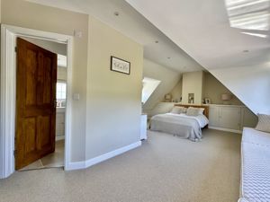 Photo 34- click for photo gallery